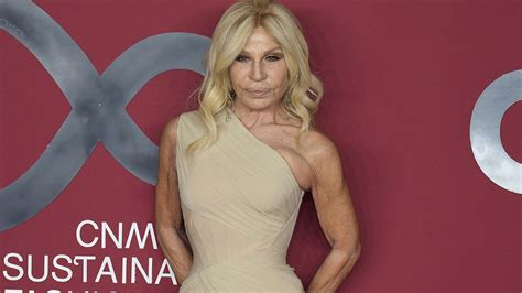 donatella versace é lesbica|Donatella Versace slams Italian government's anti.